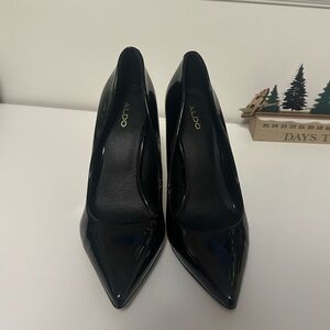 Aldo Black Closed Toe Pumps